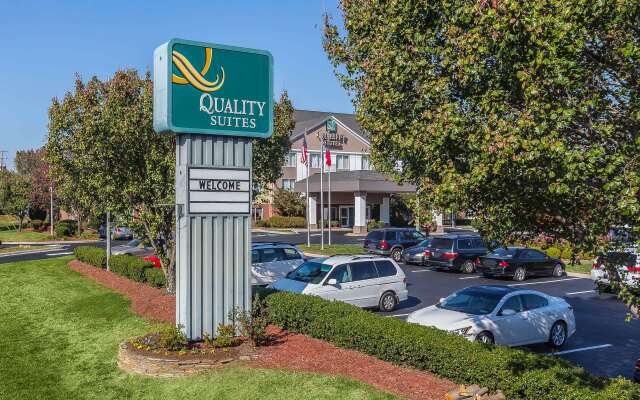 Quality Suites Pineville - Charlotte