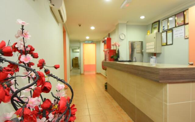 OYO 89642 Highway Inn