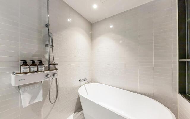 Brown-Dot Hotel Ulsan-Sincheon