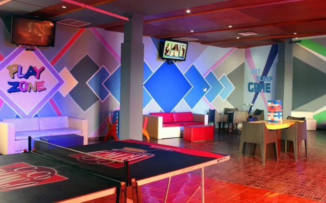 Infinity Luxury Travel at Seadust by YPJ