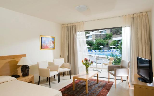 Ariadne Beach - Adults Only