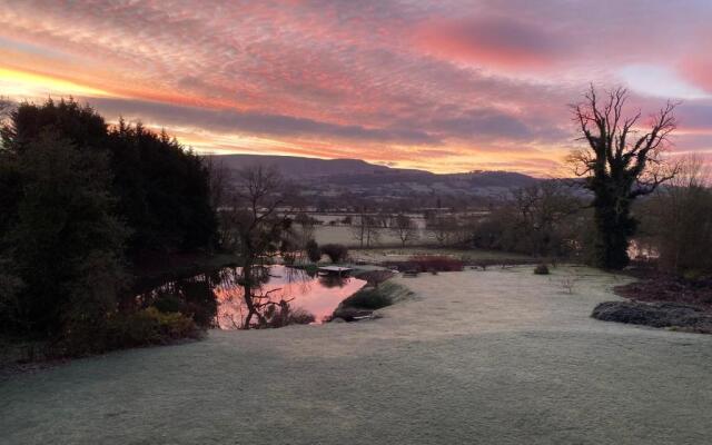 Cwmbach Lodge luxury B&B