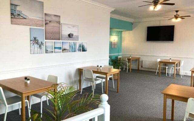 Beach Hotel Torbay