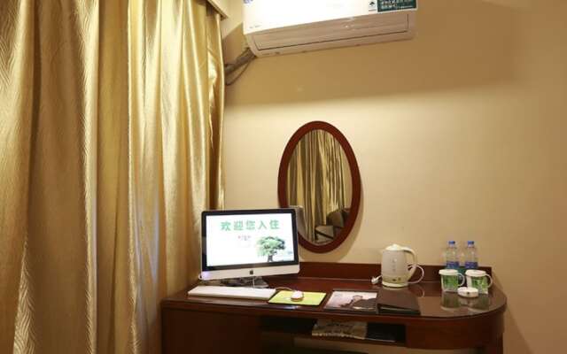 GreenTree Inn Huaian North Chengde Road Sakura Park Phoenix Palace Hot