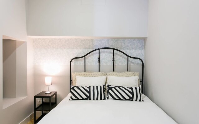 The Heart of Alfama Boutique Apartment