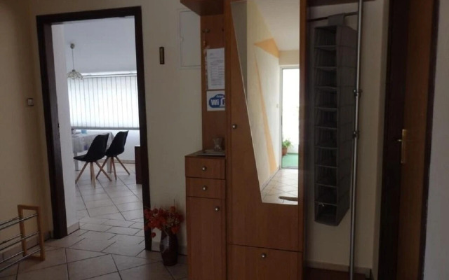 Suzy - 80m From the sea - A2 Četvorka