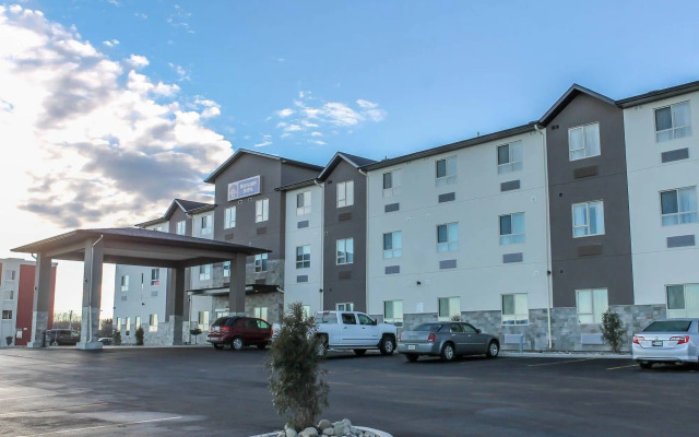 Best Western Plus Moosomin Hotel