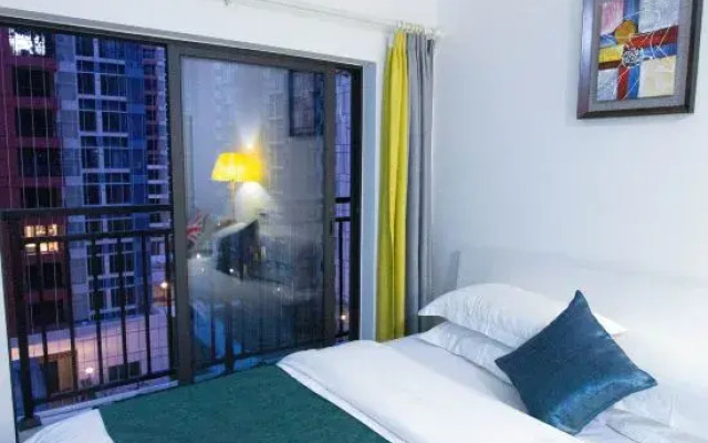 Huileju Apartments (Foshan railway station store)