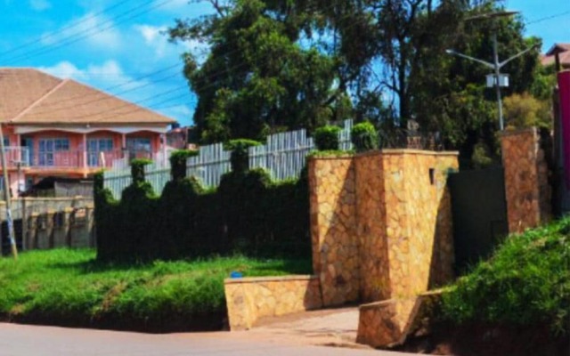 SamWeb Bed and Breakfast