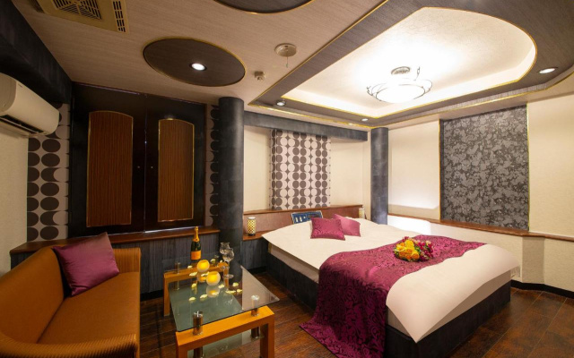 Hotel Gee (Adult Only)