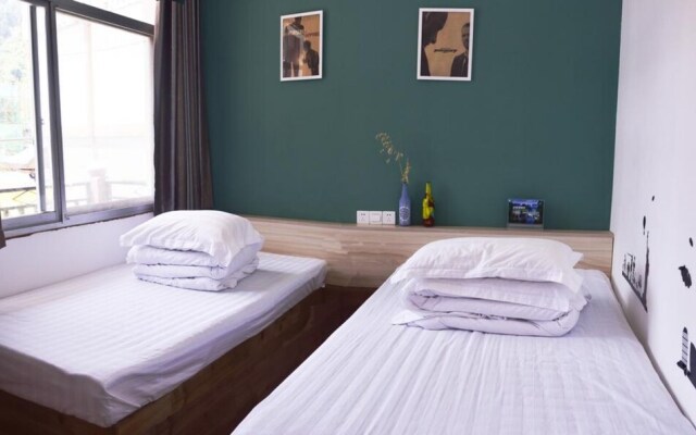 Zhangjiajie Peakcap Backpacker Hostel