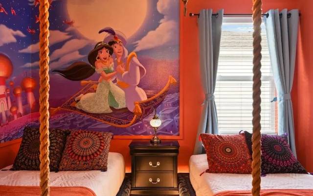 Spacious Family Getaway at Windsor Island Resort