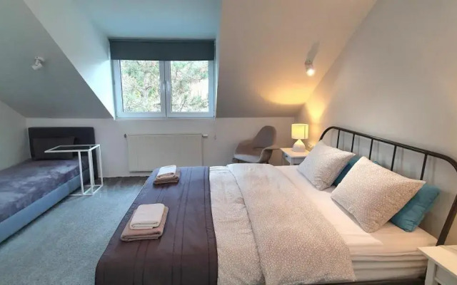 loft 85 m2 Wilanow Krolewski self checkin
