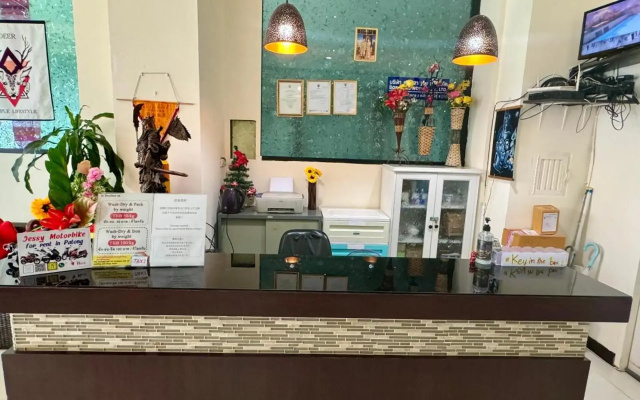Bad Boys Guesthouse Patong