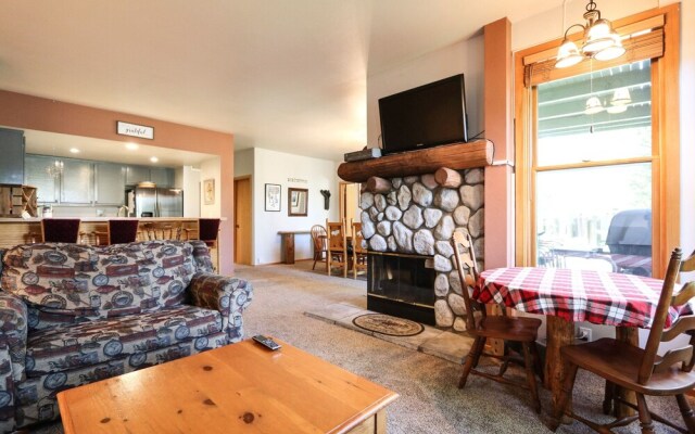 Snowcreek #895 2 Bedroom Condo