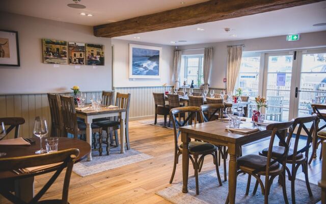 The Red Lion at Hellidon
