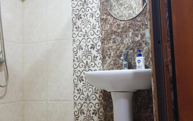 Luxury Apartment-1 in the Center of Yerevan, Safaryans Family