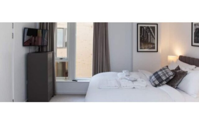 Tailored Stays - Marque Grande Apartment