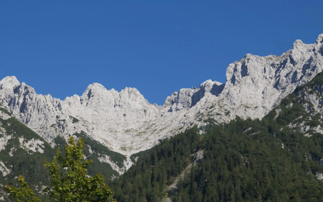 Ferienwohnungen Karwendelbahn