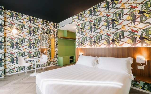 Collini Rooms