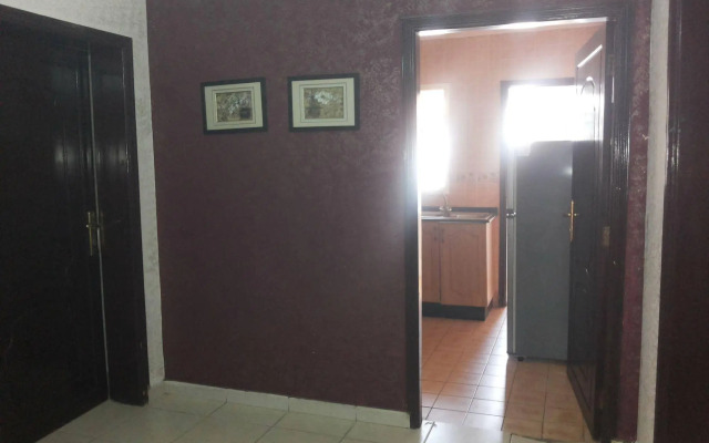 Gulf Hotel Apartment