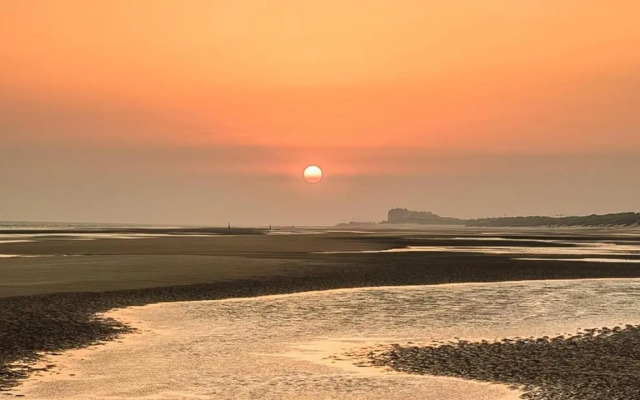 Strandvakantieappartement Zilverstrand - met binnenzwembad!