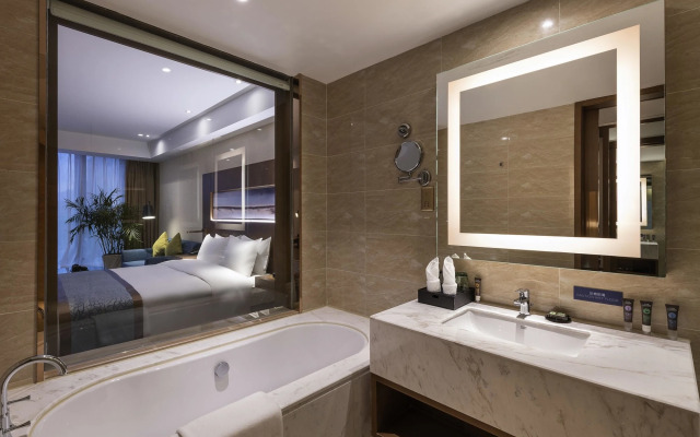 Novotel Qingdao New Hope