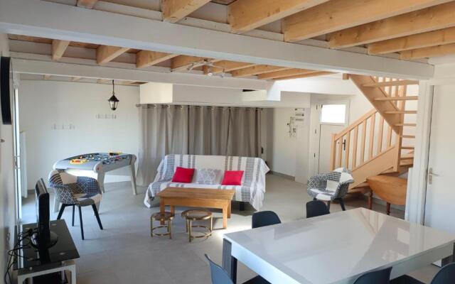 Maison de vacances avec jardin