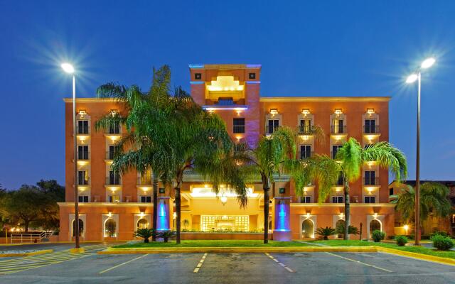 Holiday Inn Express Monterrey Galerias, an IHG Hotel