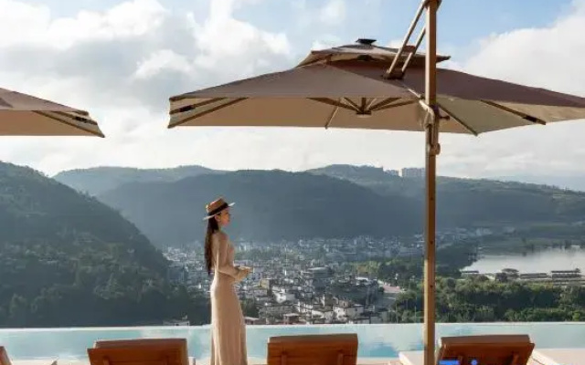 Dayoo Seaview Hotel &Resort