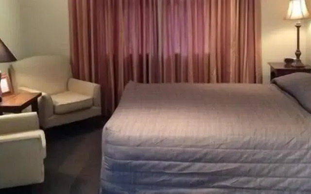 The White Swan Country Hotel