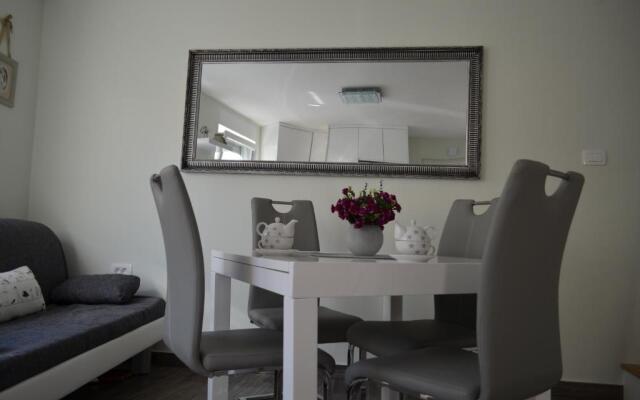 Apartment Ana Arbanasi