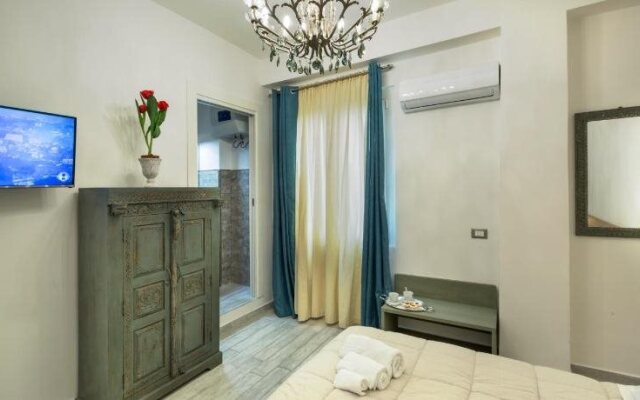 Piazza Martiri Rooms