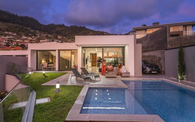 House With Pool and sea View, Pearl of Calheta