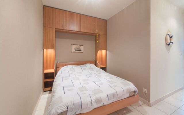 Apartment Zeeflat De Haan
