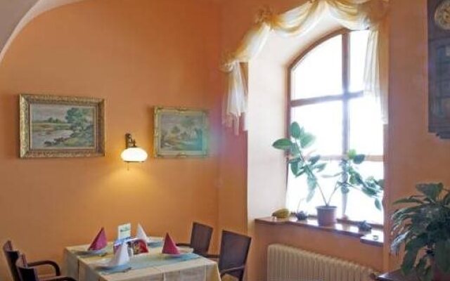 Městský Hotel Dorinka