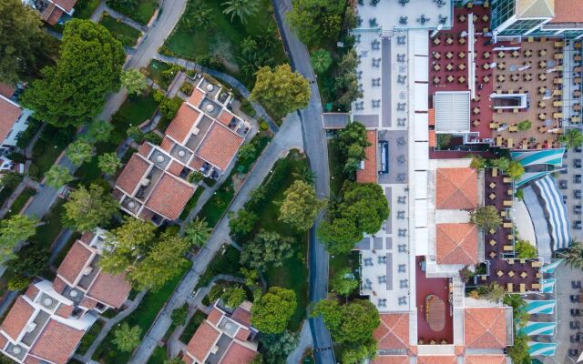 Pine Bay Holiday Resort