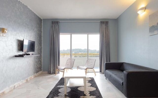 OYO Home 90374 Maya Apartment Bay View Villas
