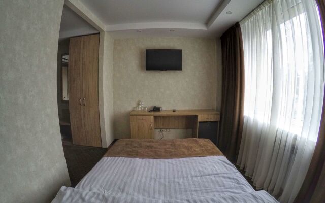 Hotel Druzhba