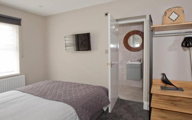 Blackbird Luxury 2 Bed Accomodation Room 8