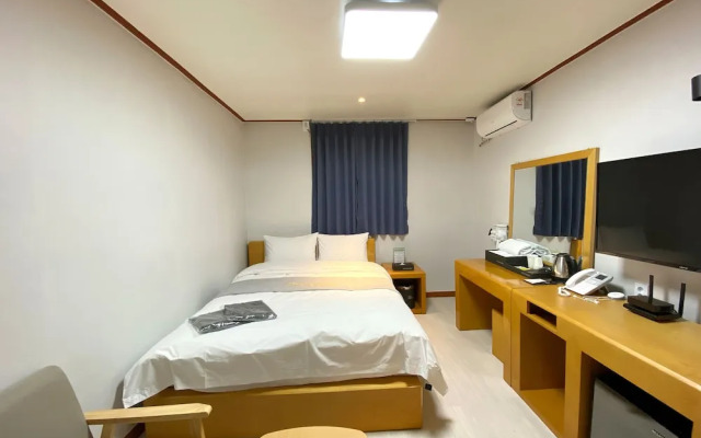 Suanbo Hot Spring Healing Hotel