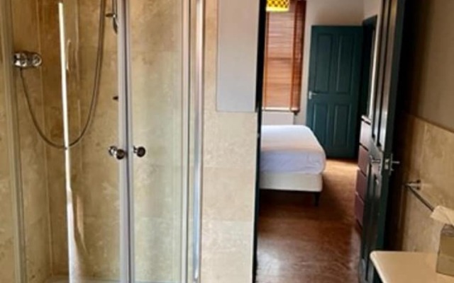 Chester Centre 2-bed Apartment -by Oddfellows