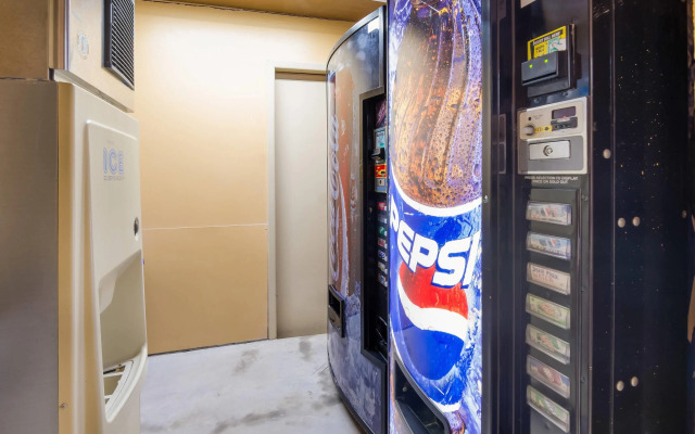 Econo Lodge Marion I-81