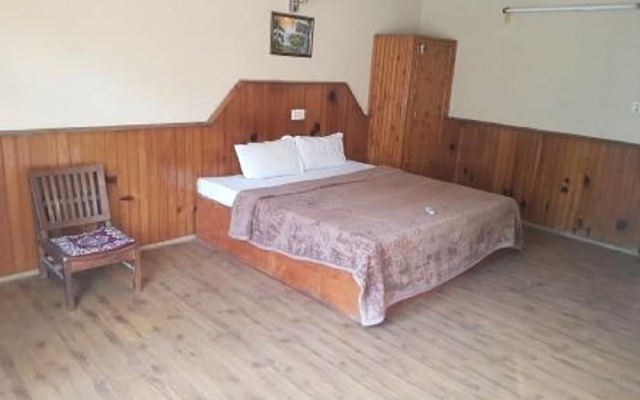 Janghu Hotel And Restaurant