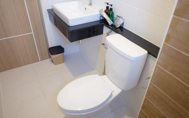 Prix Hotel Chiangmai Gate By Zuzu