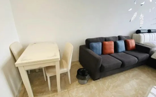 Huludao 1314 Light Luxury Homestay