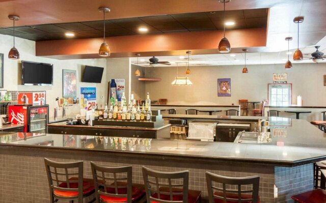 Best Western Williamsburg Historic District