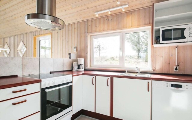 Quaint Holiday Homein Hjørring With Whirlpool
