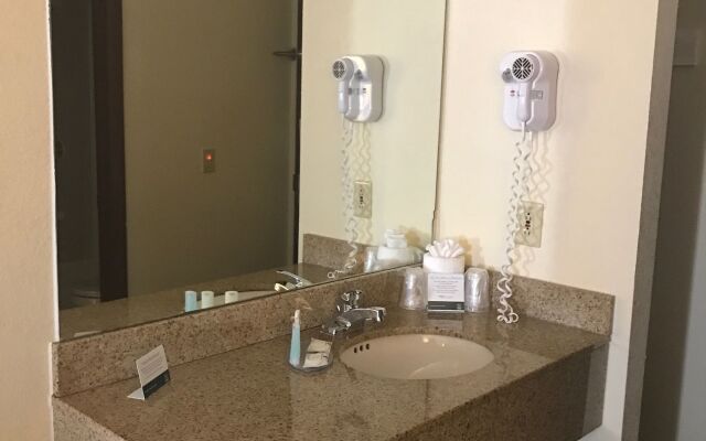 Quality Inn and Suites