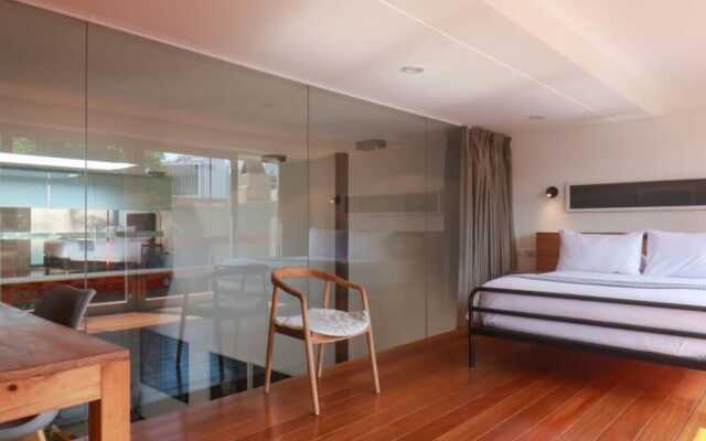 w Luxury 3BR House With Terrace in Miraflores